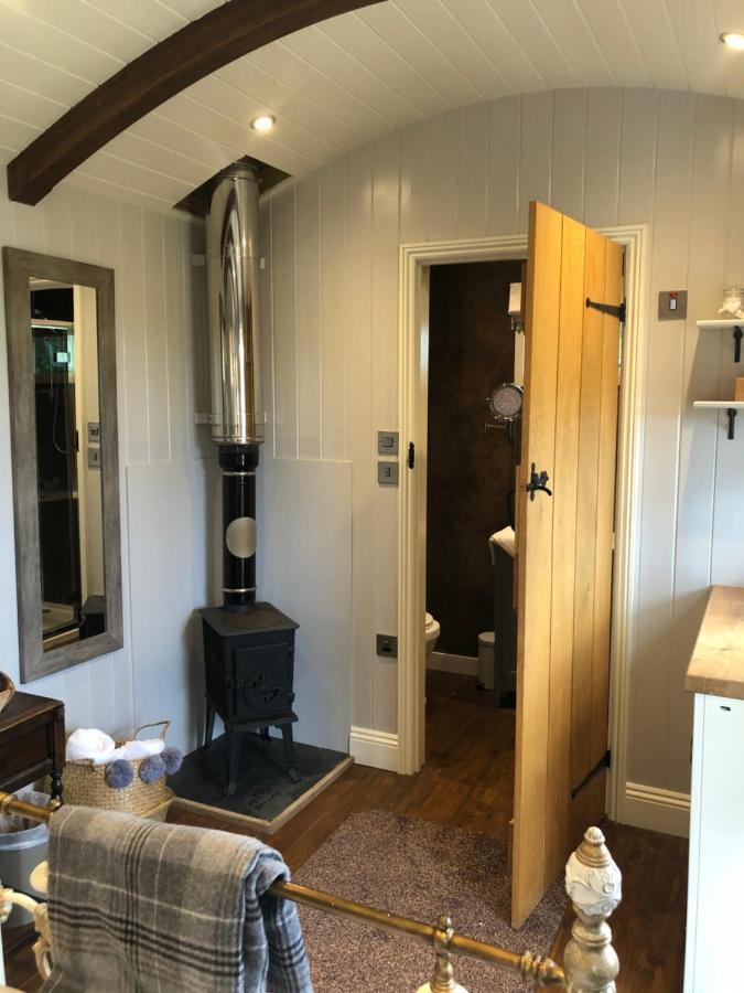 Longville House Hotel Upper Welson Esterno foto