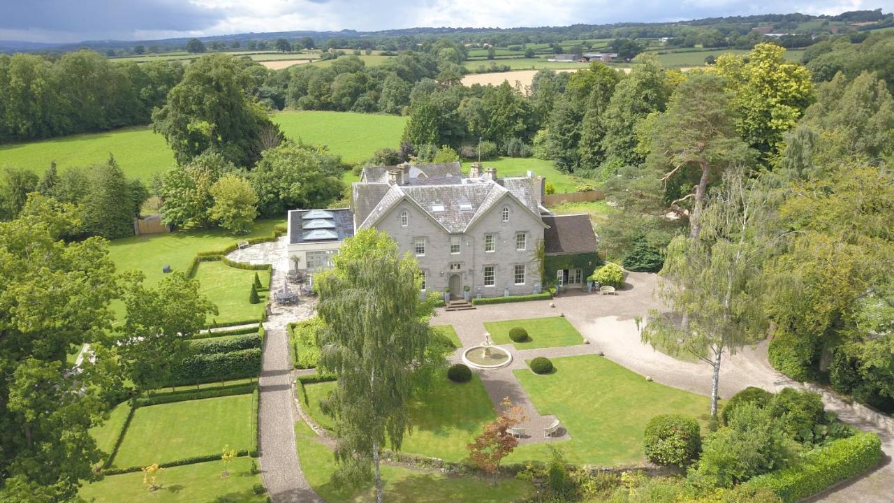 Longville House Hotel Upper Welson Esterno foto