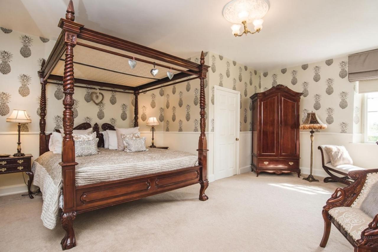 Longville House Hotel Upper Welson Esterno foto
