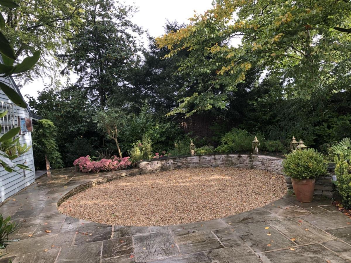 Longville House Hotel Upper Welson Esterno foto